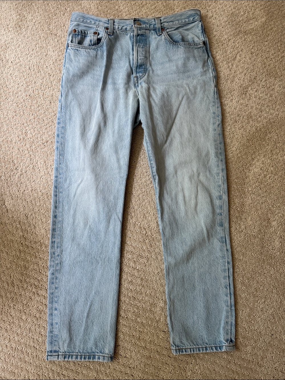 Levi's Premium 501 Jeans in Light Blue Wash Denim | Size 29 Estimated